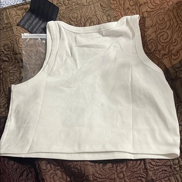 Prada Elegant White Sleeveless Crop Top - Picture 9 of 10